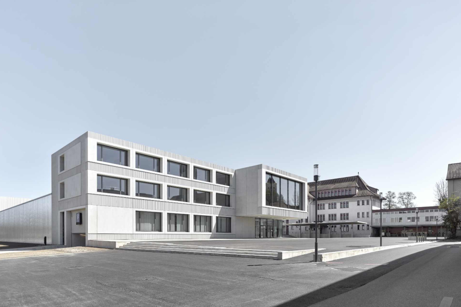 Schulzimmertrakt (Bild ©ern+ heinzl Architekten)