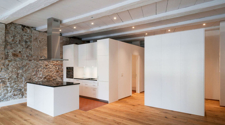 Innenausbau Küche (Foto: © Simon von Gunten)