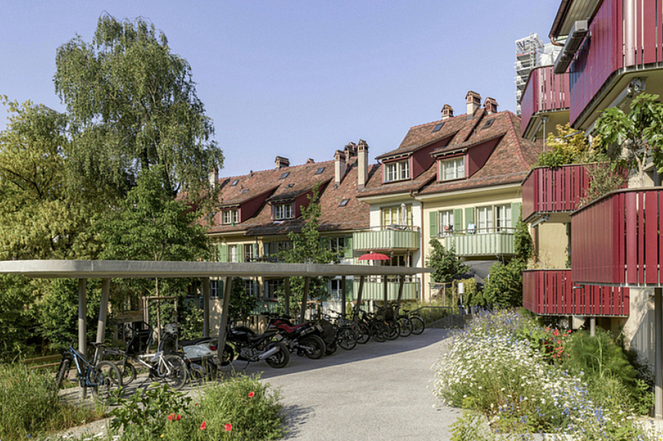Badgasse 4, Bubenbergrain 21/23 (hinten), Bubenbergrain 17 (rechts) (Alexander Gempeler Architekturfotografie)